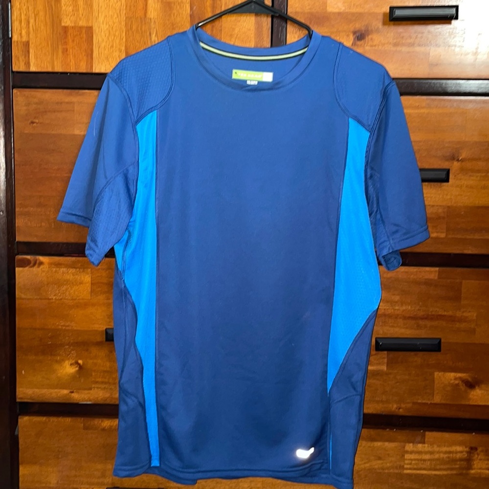 Dri got short sleeve shirt